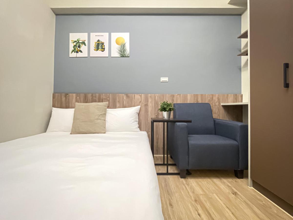 想想旅居 Allegro Hostel Тайчжун Экстерьер фото