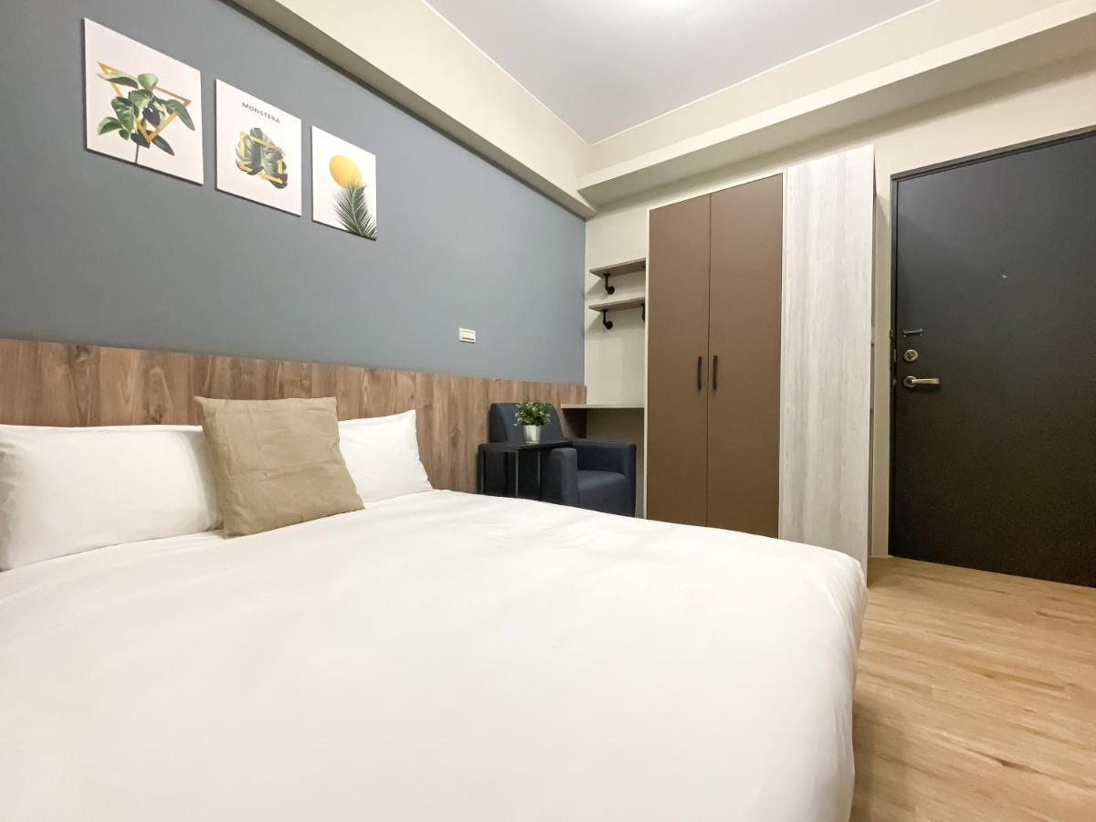 想想旅居 Allegro Hostel Тайчжун Экстерьер фото